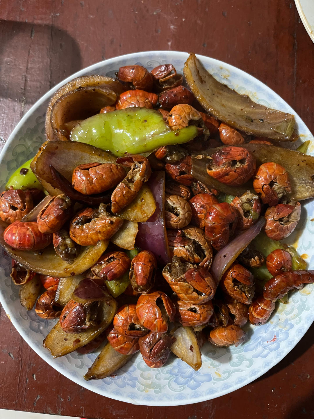 香辣龙虾尾拯救不开心