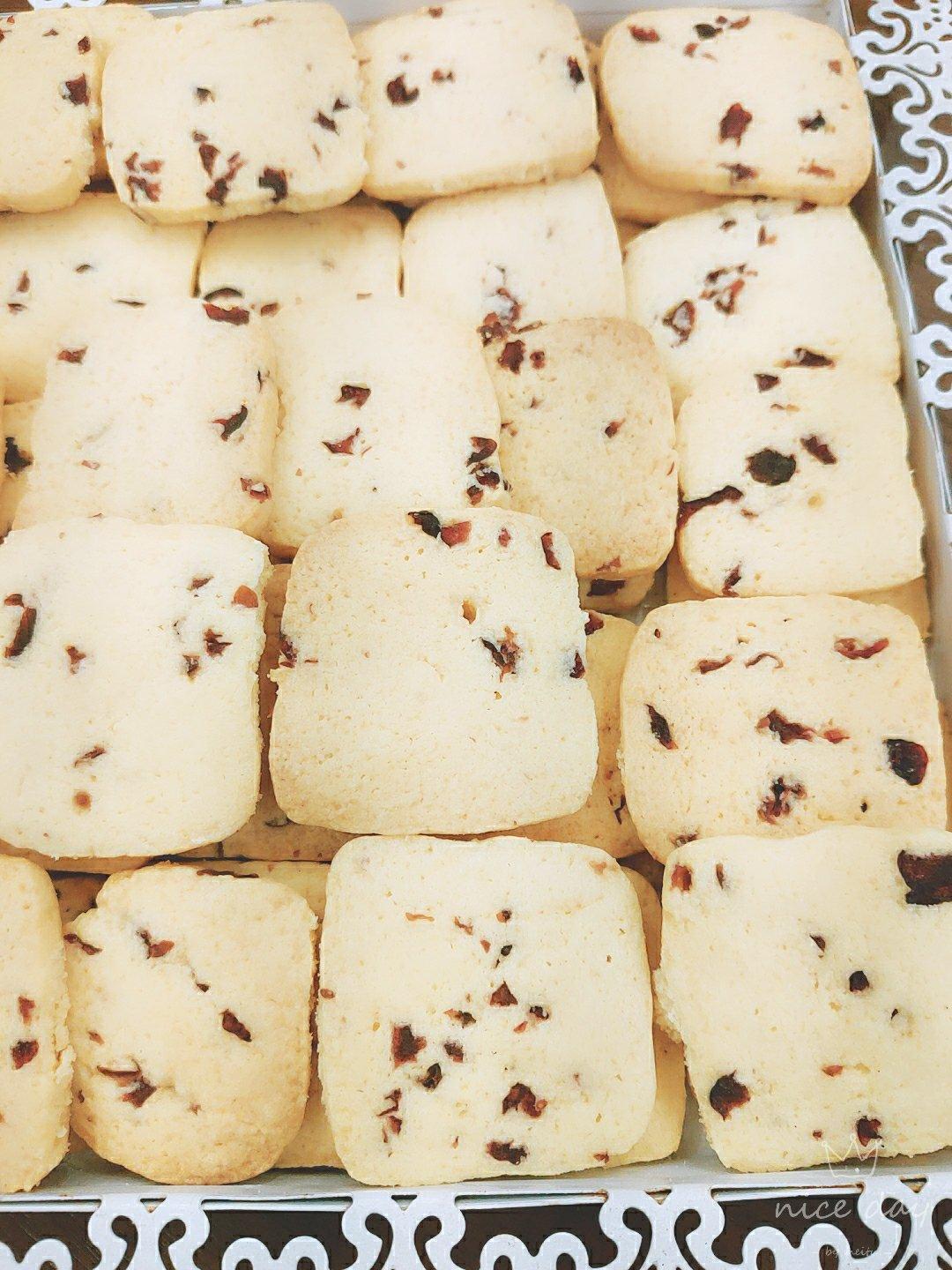 樱花蔓越莓曲奇饼干