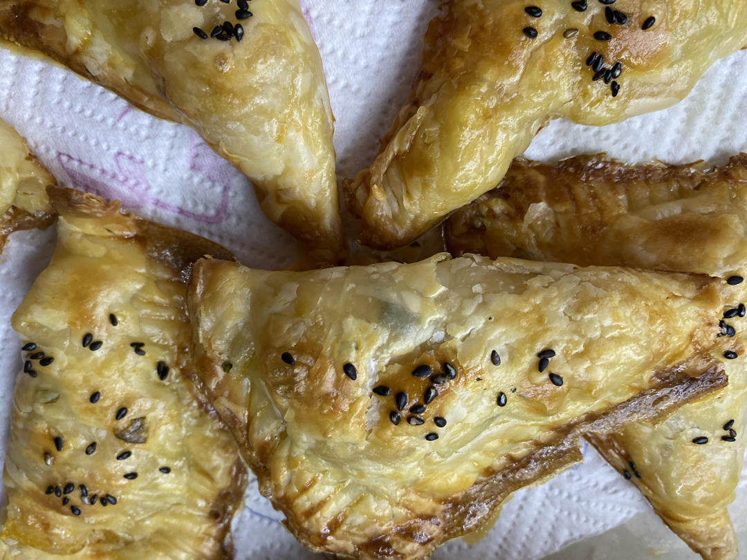 万能的手抓饼系列～芒果派