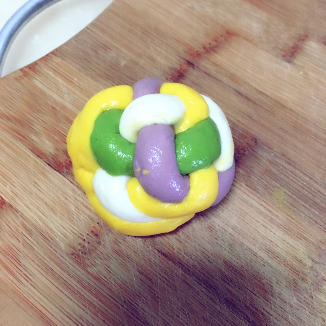 彩色绣球馒头