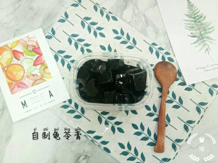 自制龟苓膏 
十分钟搞定