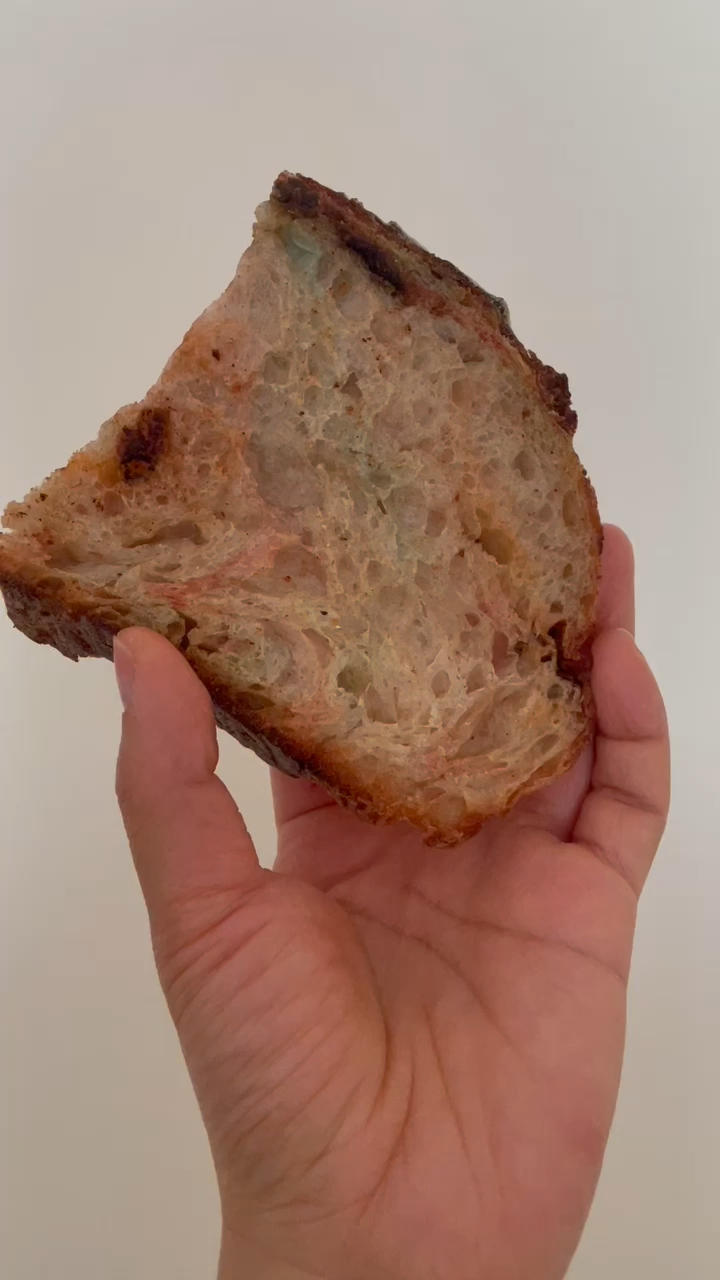 炫彩鲁邦种乡村面包