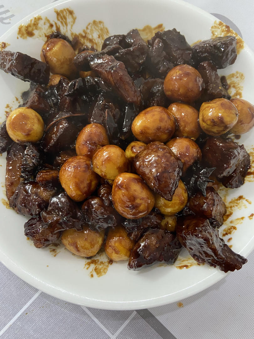 啤酒牛肉鹌鹑蛋