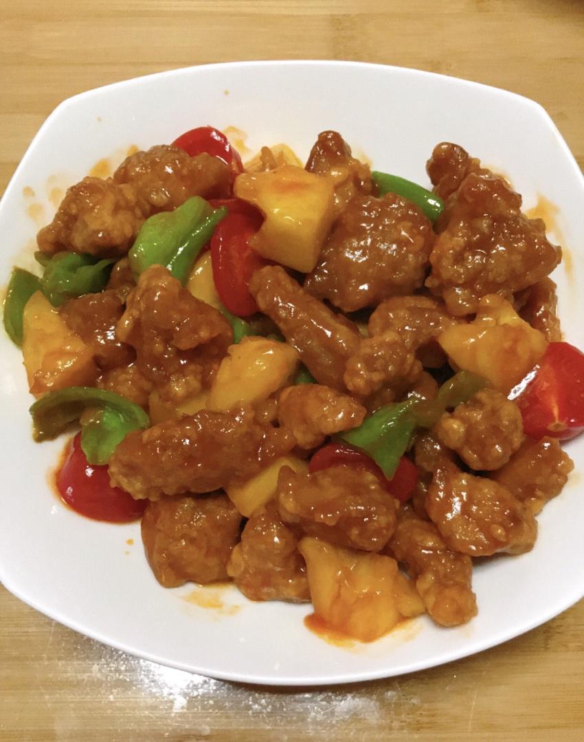 菠萝咕噜肉