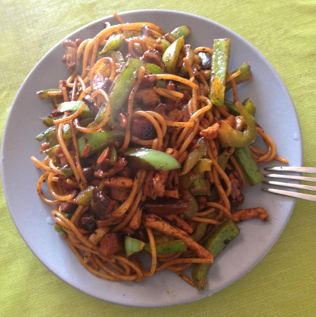 青椒肉丝炒面