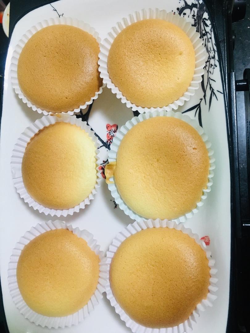 不开裂不回缩的纸杯小蛋糕