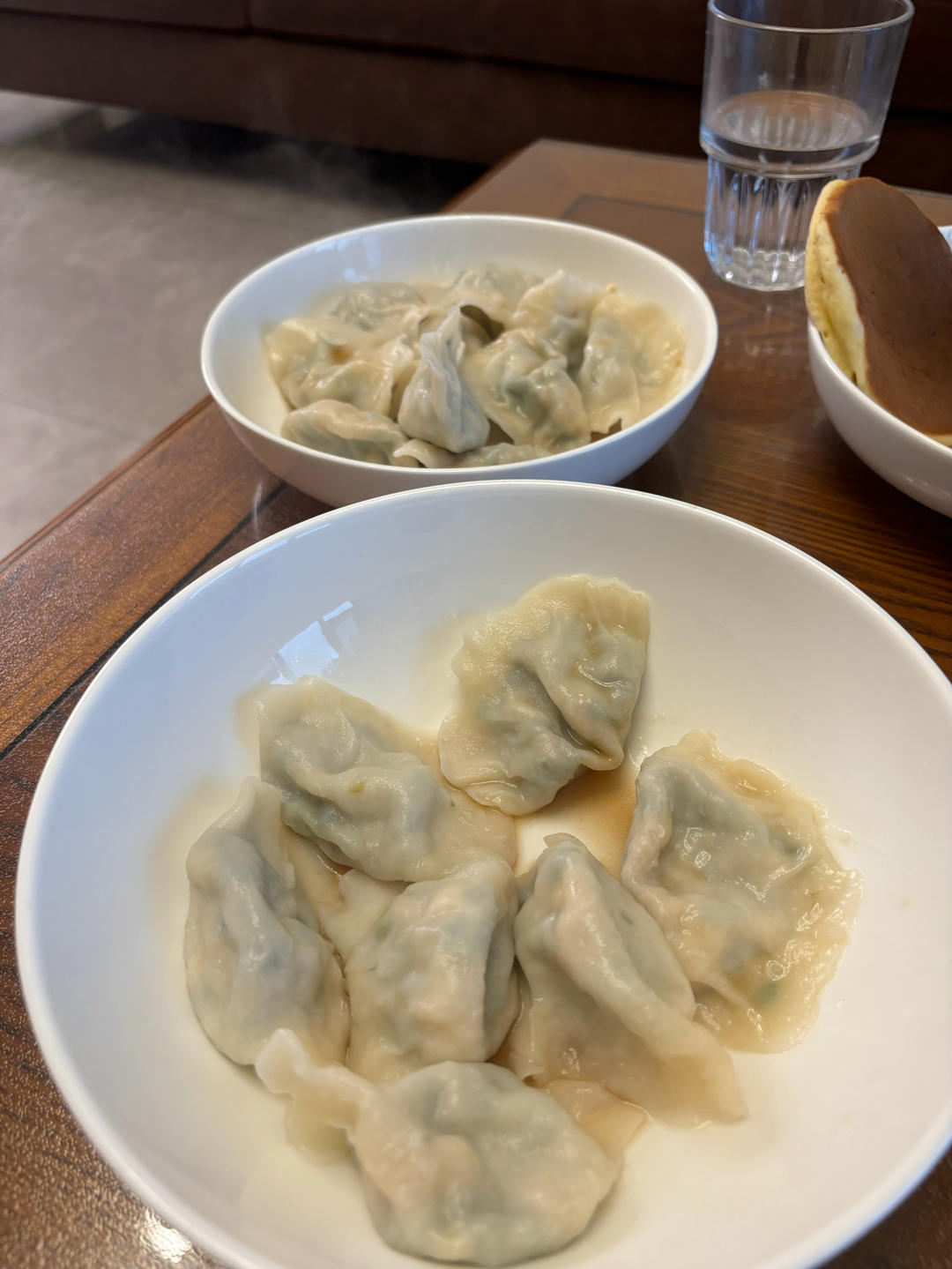 韭菜鸡蛋虾仁三鲜馅饺子