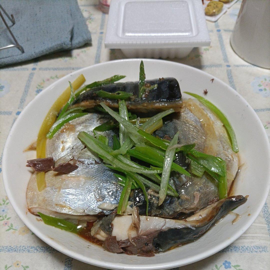 10分钟做 清蒸鲈鱼 （附切鱼图解）
