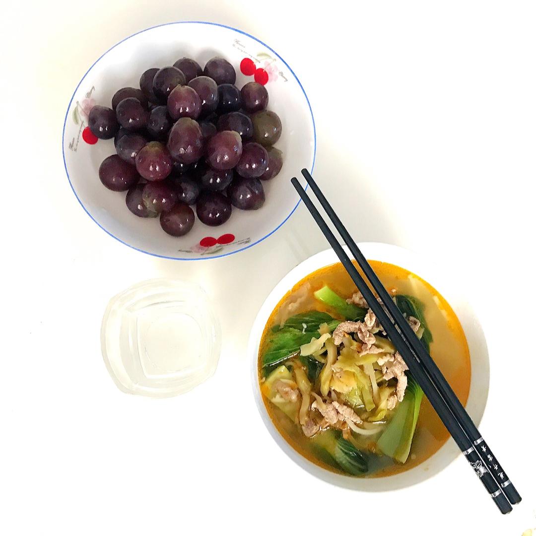 香辣榨菜肉丝面