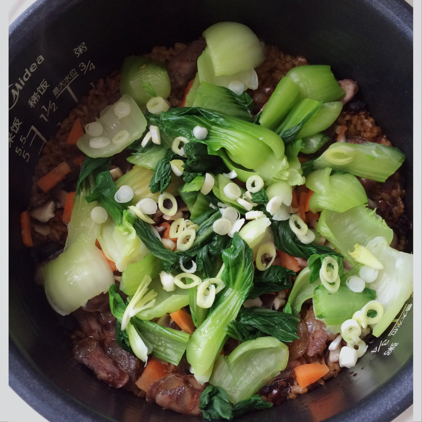 邱莹莹的腊肉饭（电饭煲版）