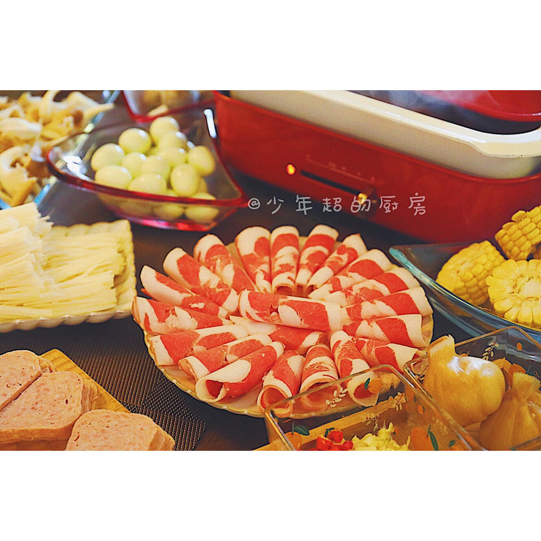 自制羊肉卷涮火锅