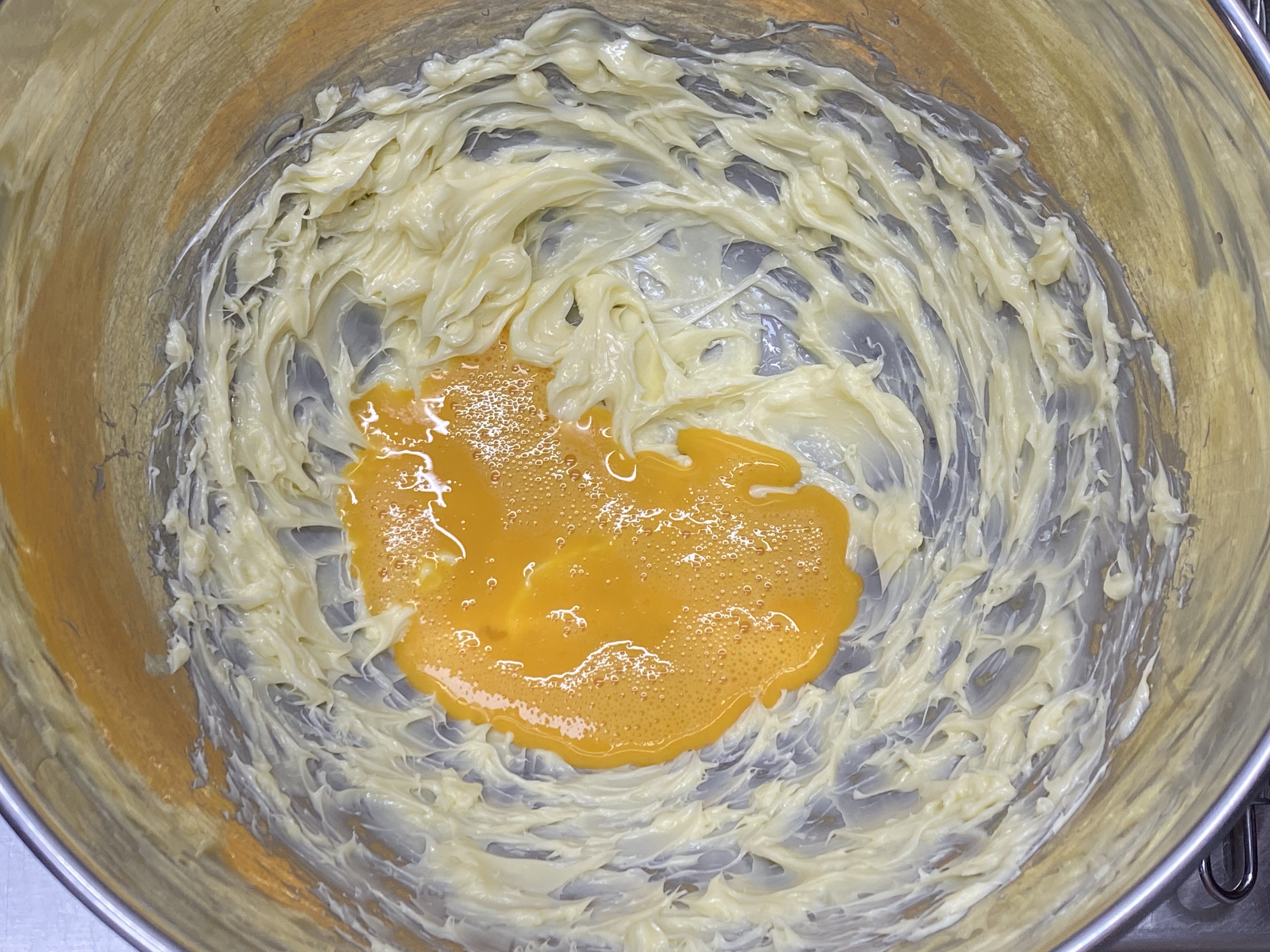 无水酥脆低糖咖啡真鸡蛋卷的做法 步骤2