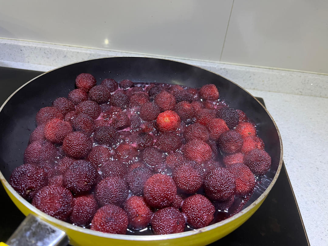 比较有韧性的杨梅干