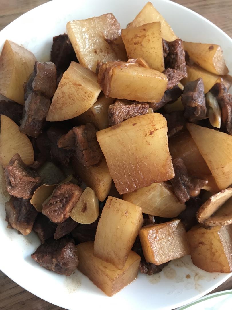 柱侯牛腩萝卜（广州面店的味道）