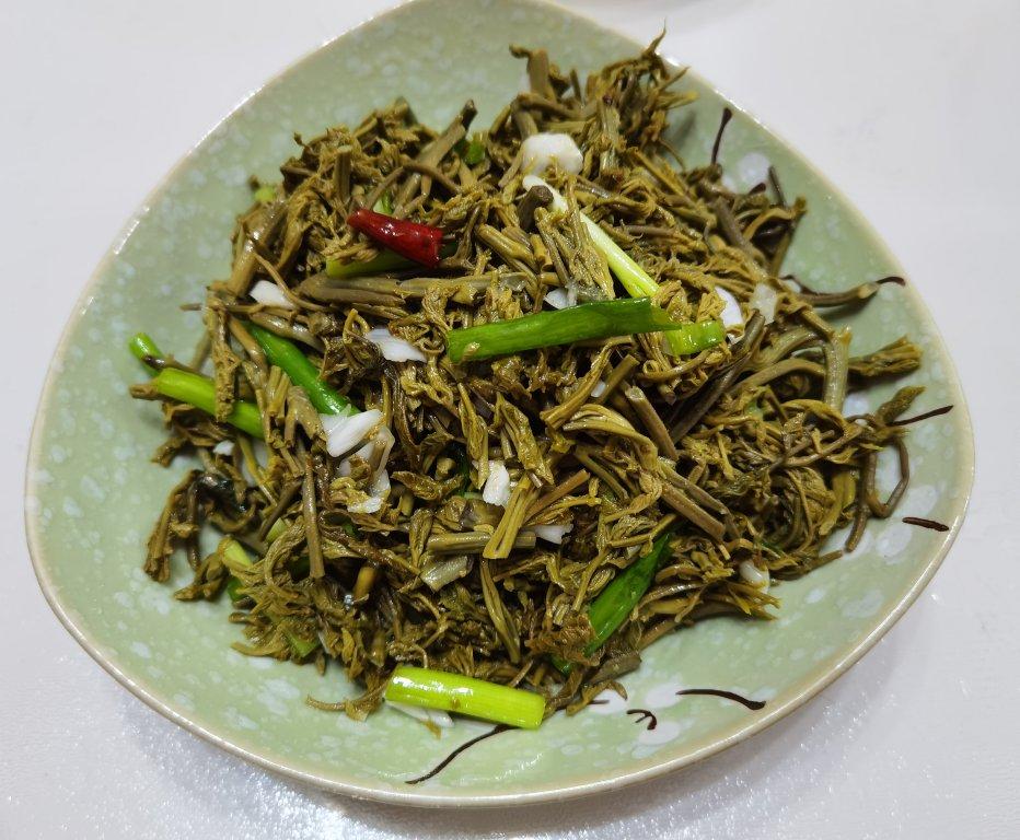 最简单的凉拌菜凉拌木兰芽（木栏芽）