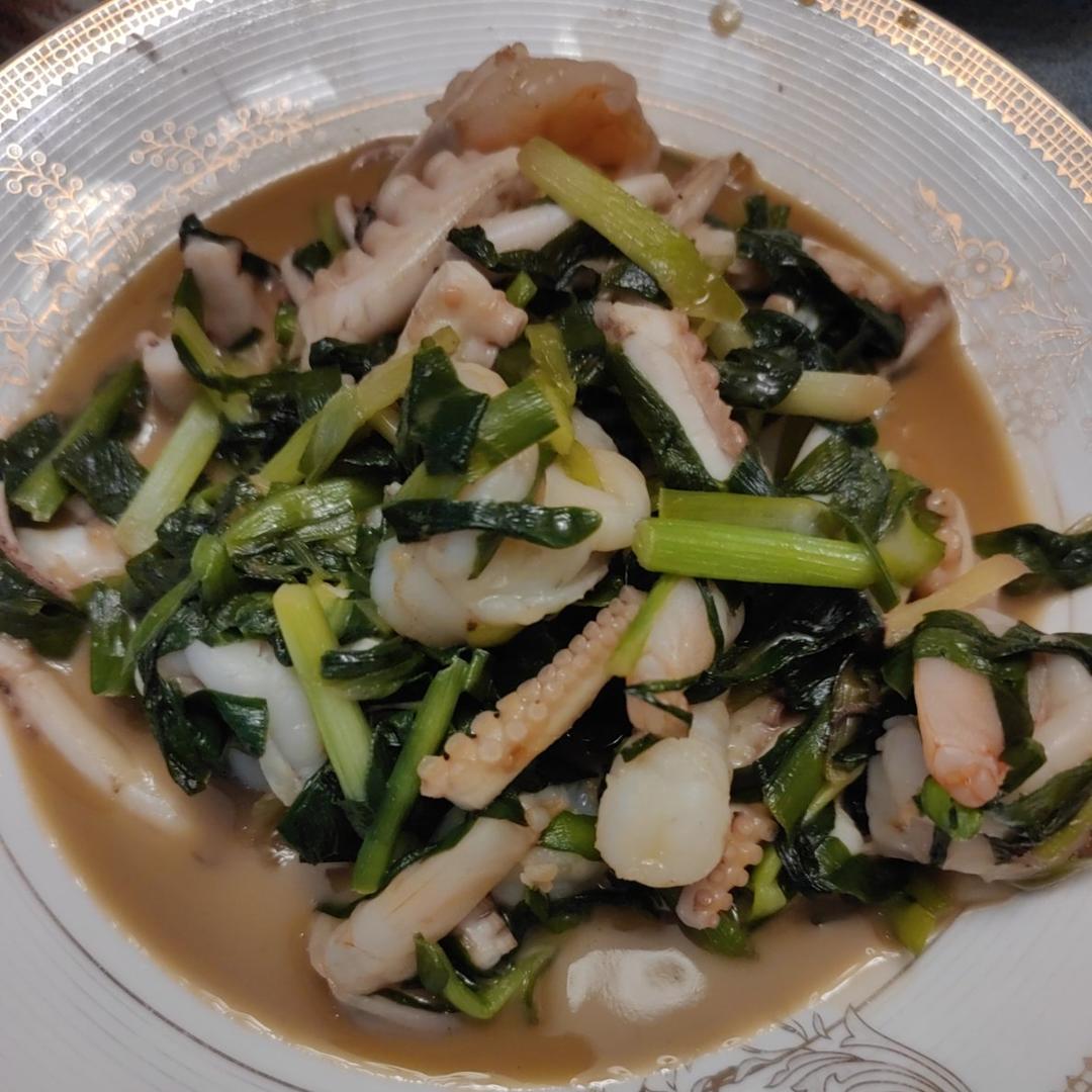 清炒八爪鱼（韭菜）
