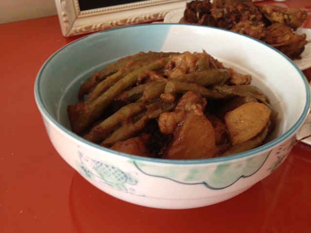 土豆芸豆五花肉