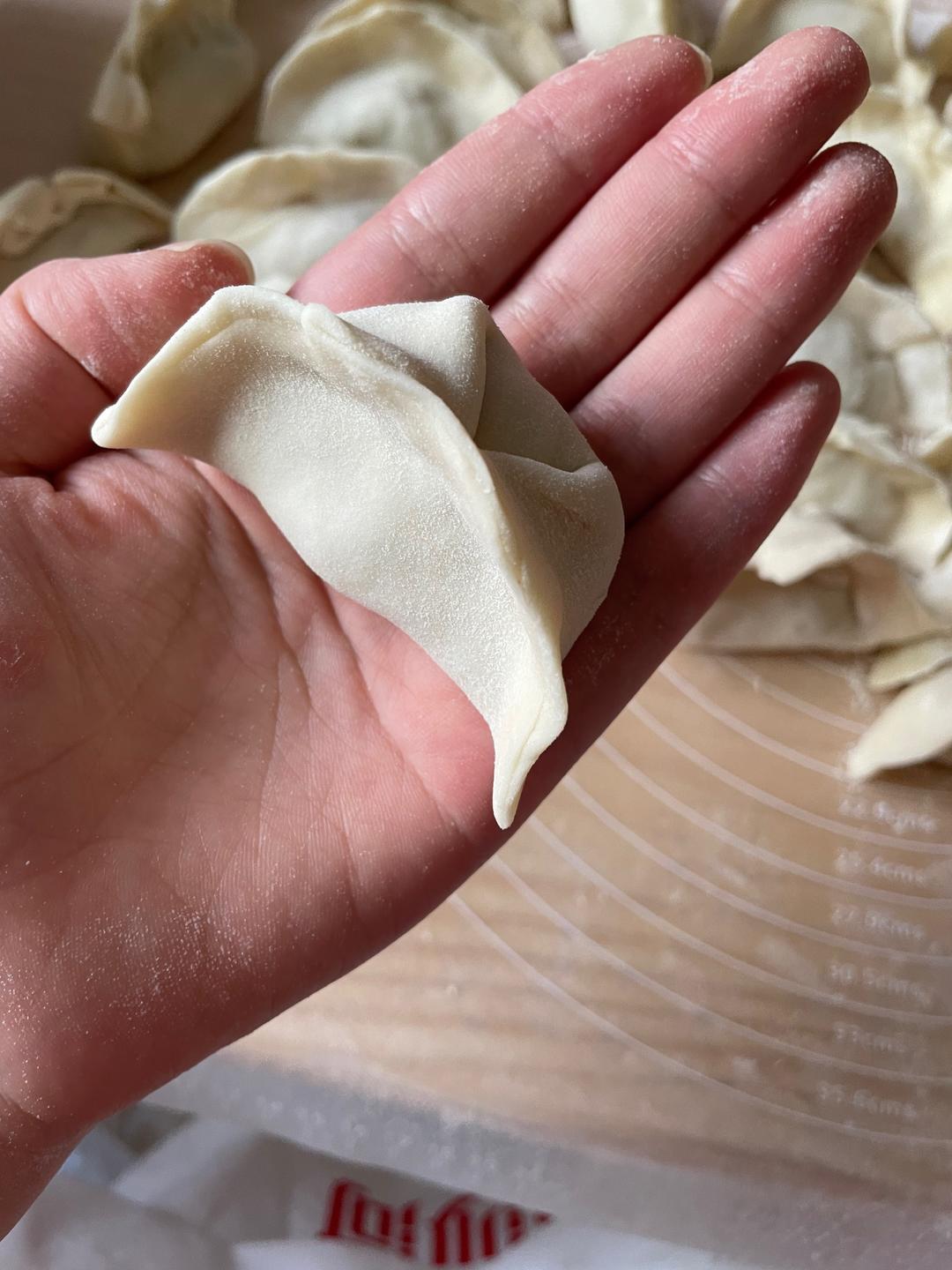 一看就会的饺子皮的做法