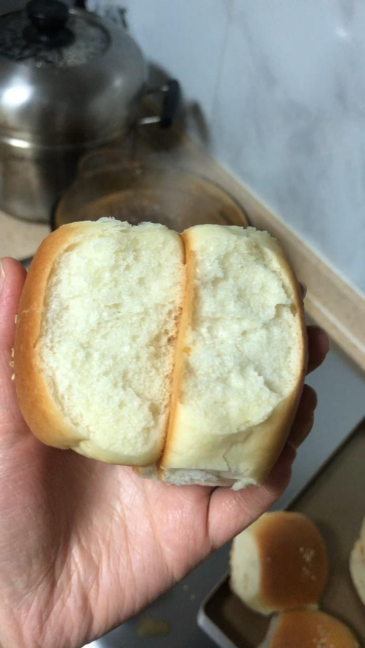 🥛超简单快手，柔软拉丝，一次发酵，牛奶小餐包