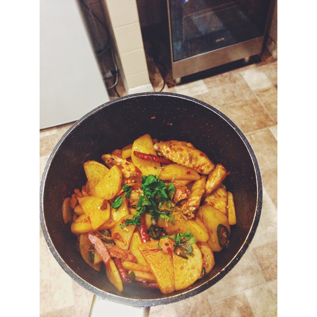 干锅香辣鸡翅