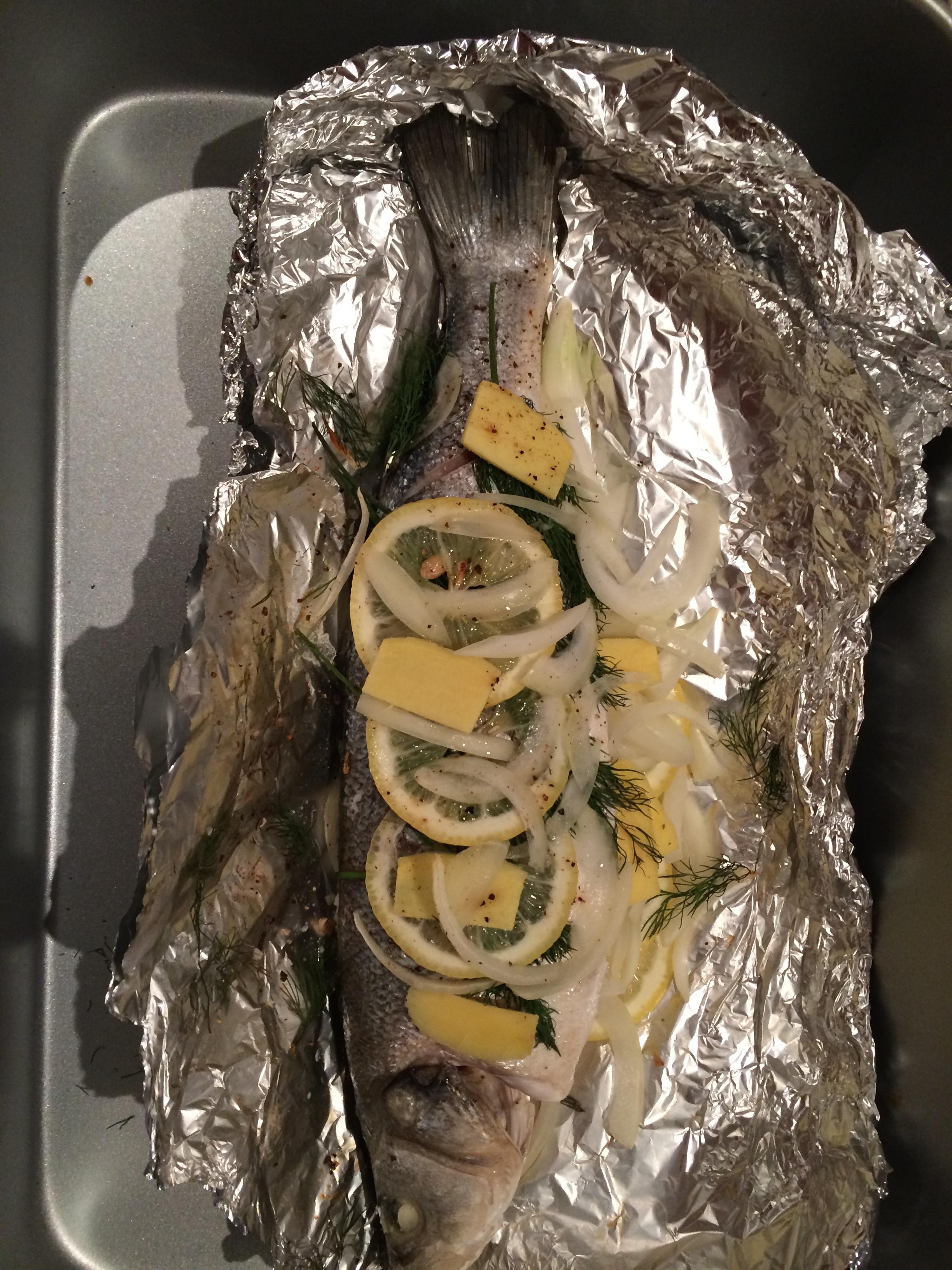 柠檬烤海鲈鱼配青酱与小番茄的做法 步骤7