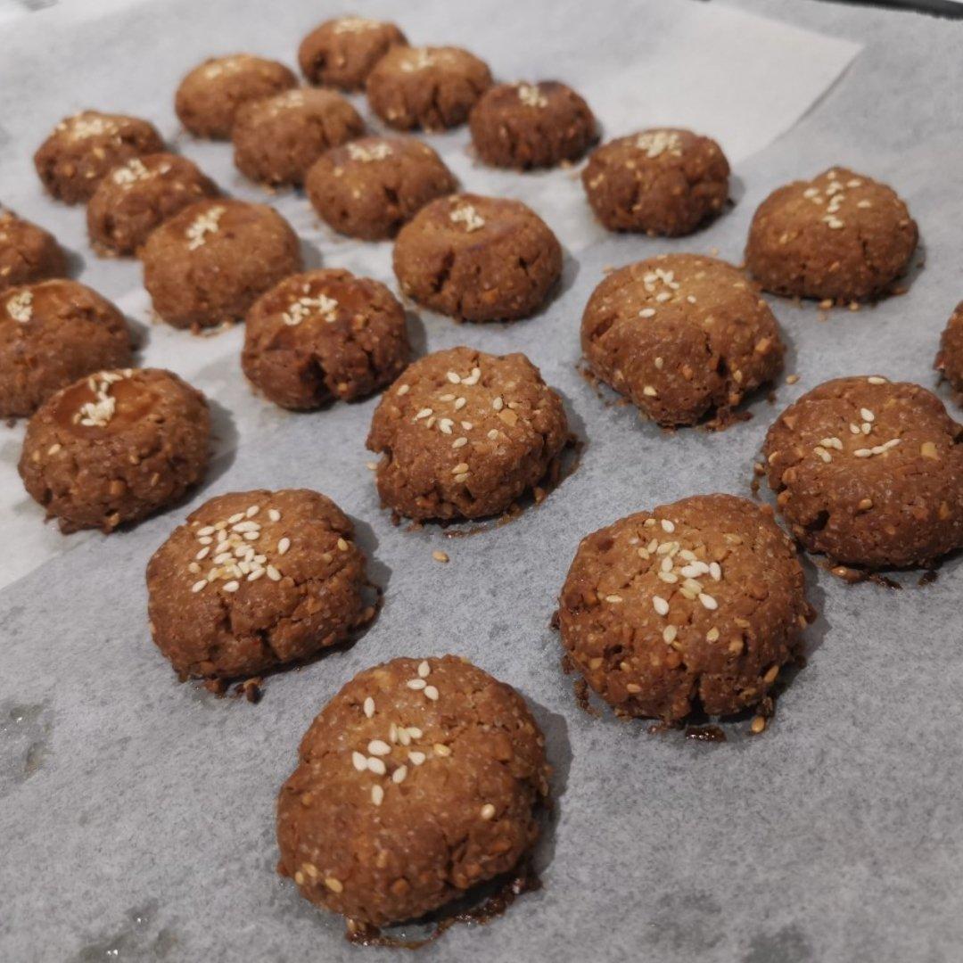 美味花生小小酥