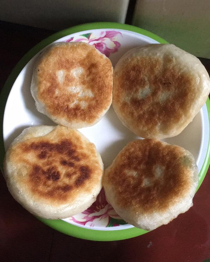 不用去早餐店的发面馅饼