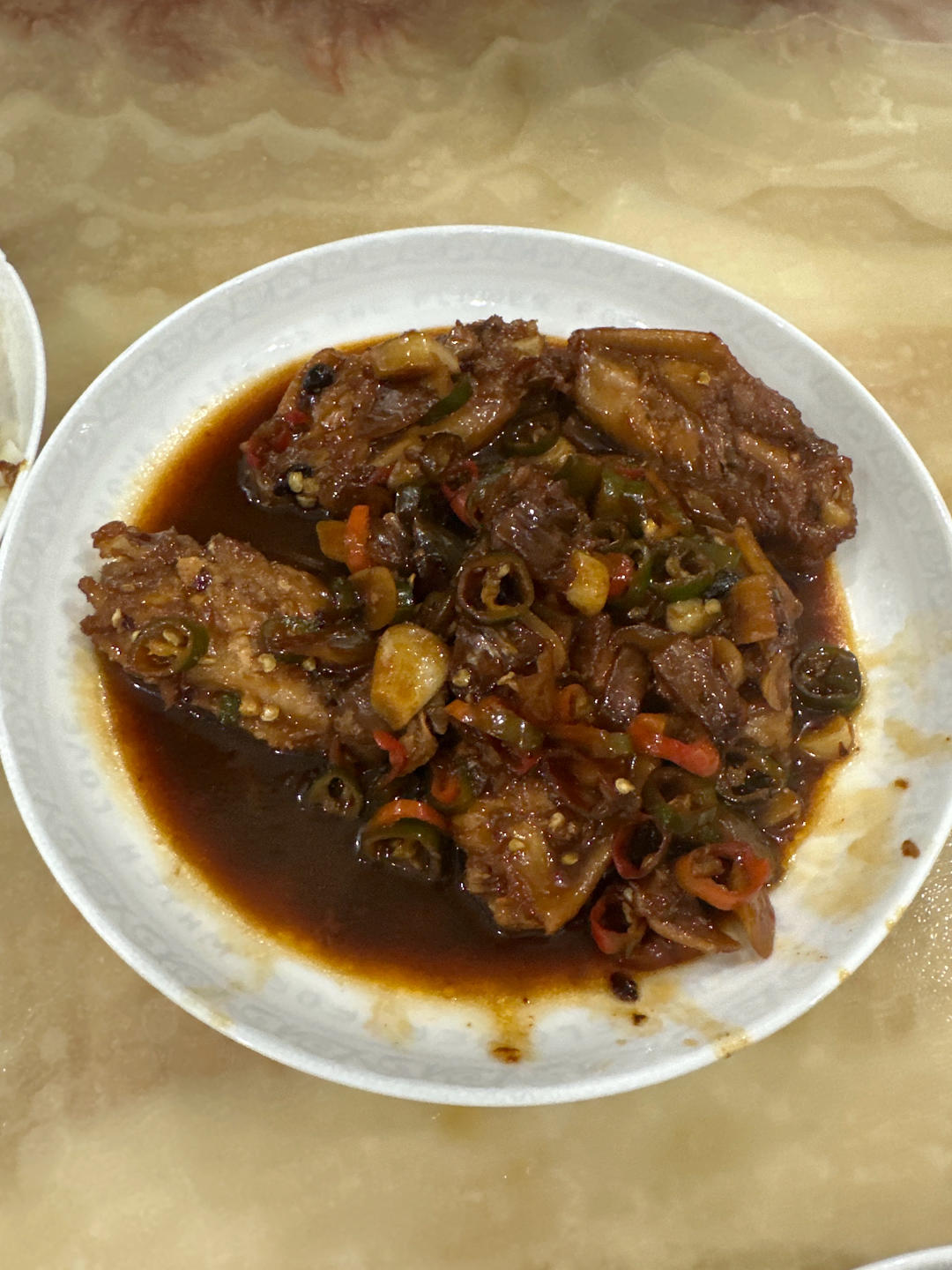 砂锅焗鸡翅煲