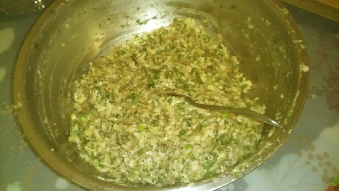 杏鲍菇大肉饺子的做法