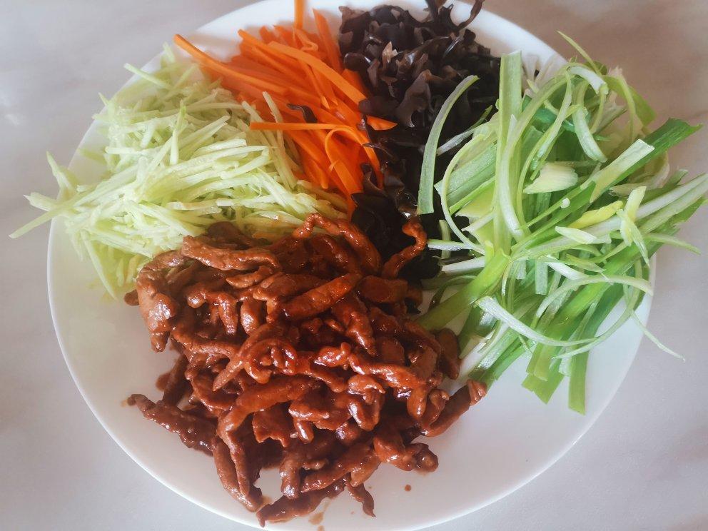 好吃到爆的京酱肉丝‼️酱汁浓郁～新手零失败