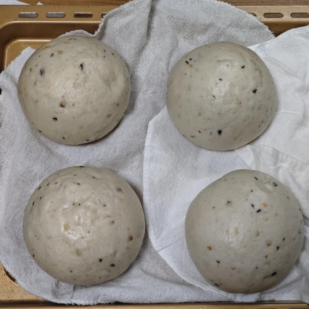 燕麦米粥馒头