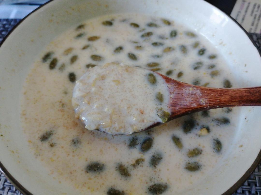 【减脂代餐】万能炖燕麦米｜拌尽一切甜品饮料