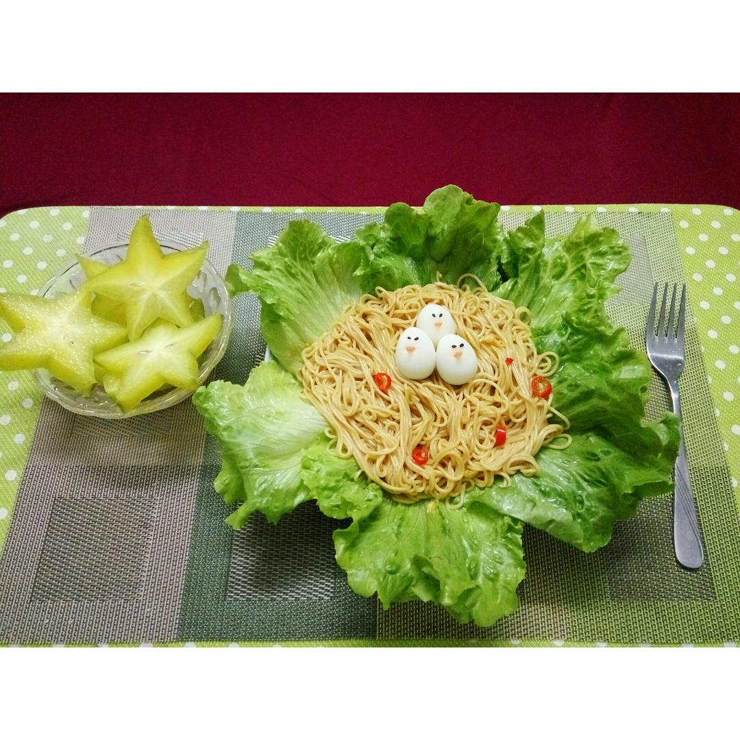饥饿的小鸟面条