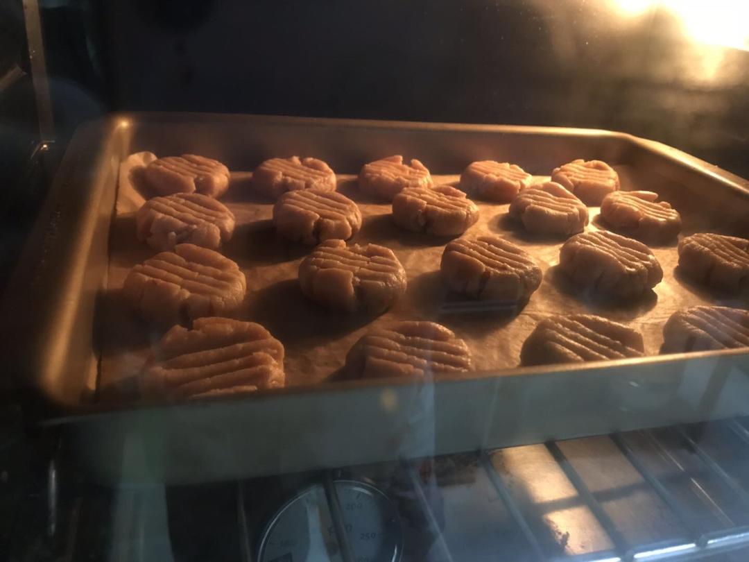 花生酱小小酥——好吃到迎风飘泪的饼干