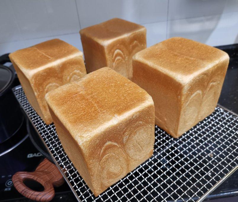 基础三明治吐司