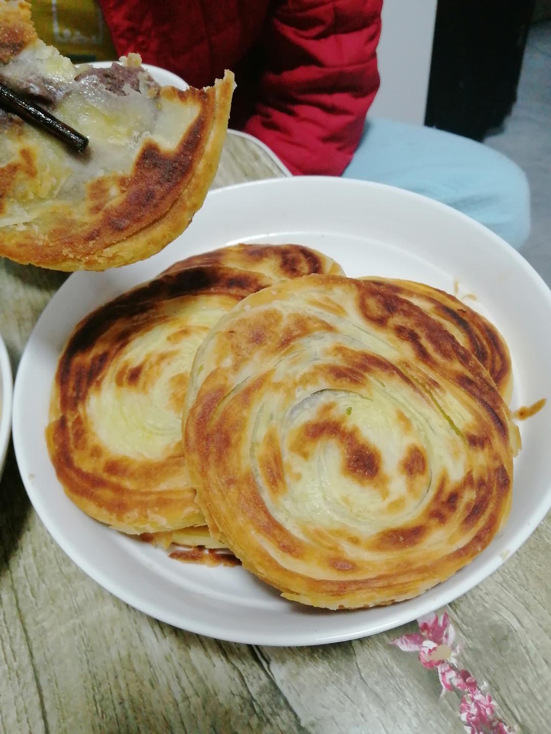 酥掉渣豆沙饼