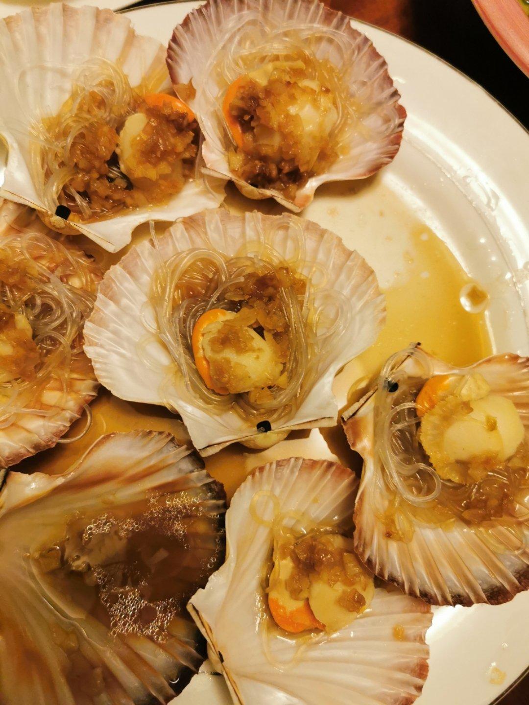 蒜蓉粉丝蒸扇贝