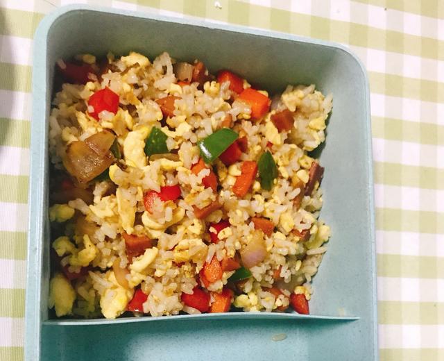 缤纷炒饭的做法