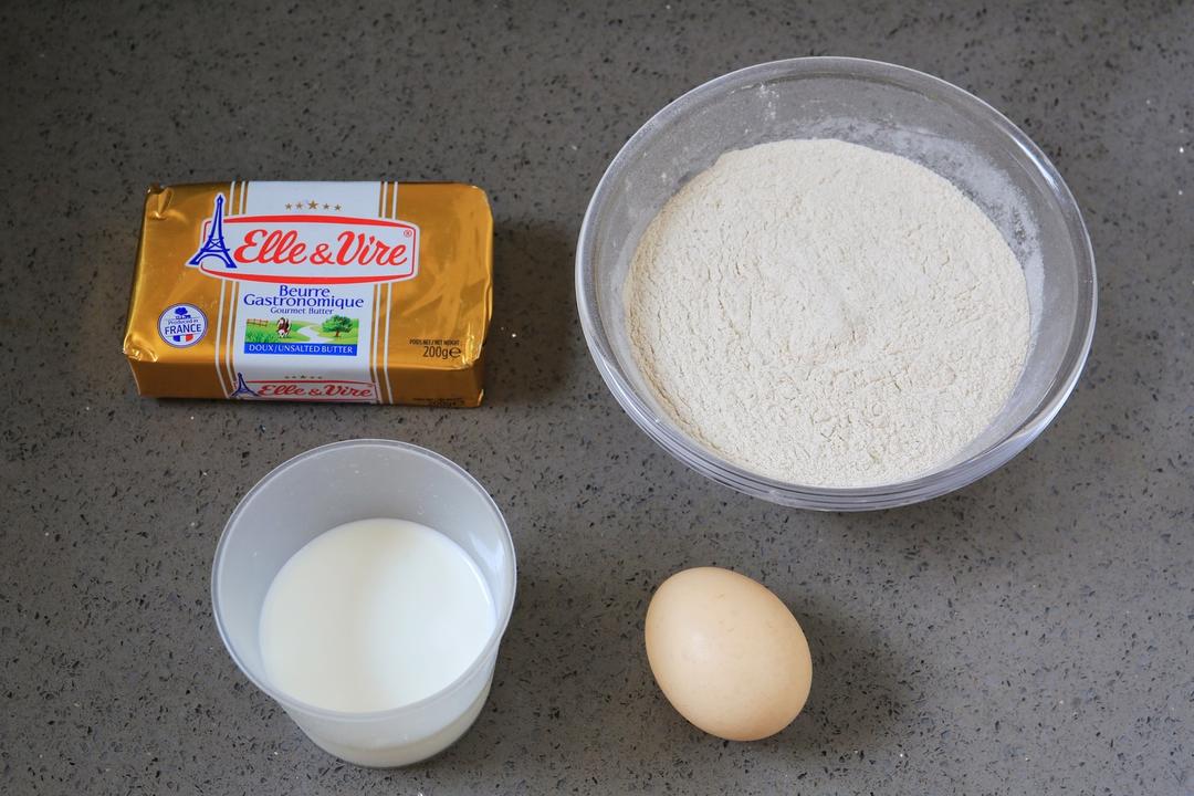 纯奶手撕吐司的做法 步骤1