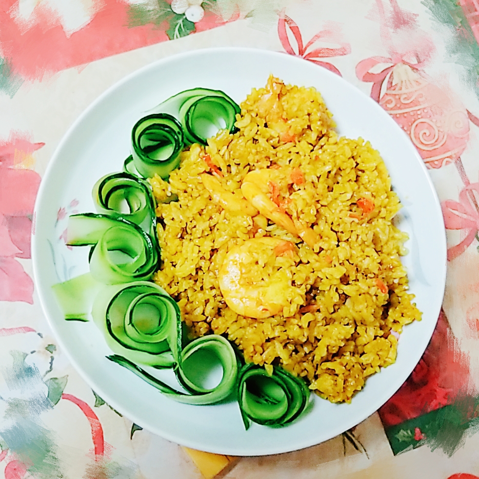 “金镶玉”黄瓜咖喱宴客菜可以当饭可以当菜的做法