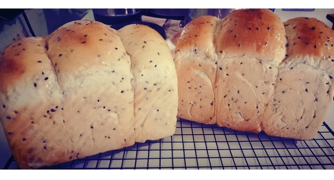 咸香黑芝麻吐司🍞（冷藏发酵）
