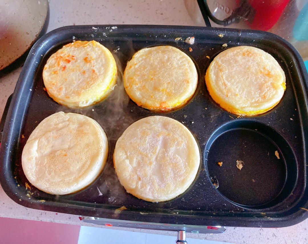 早餐霸王~沉甸甸鸡蛋汉堡