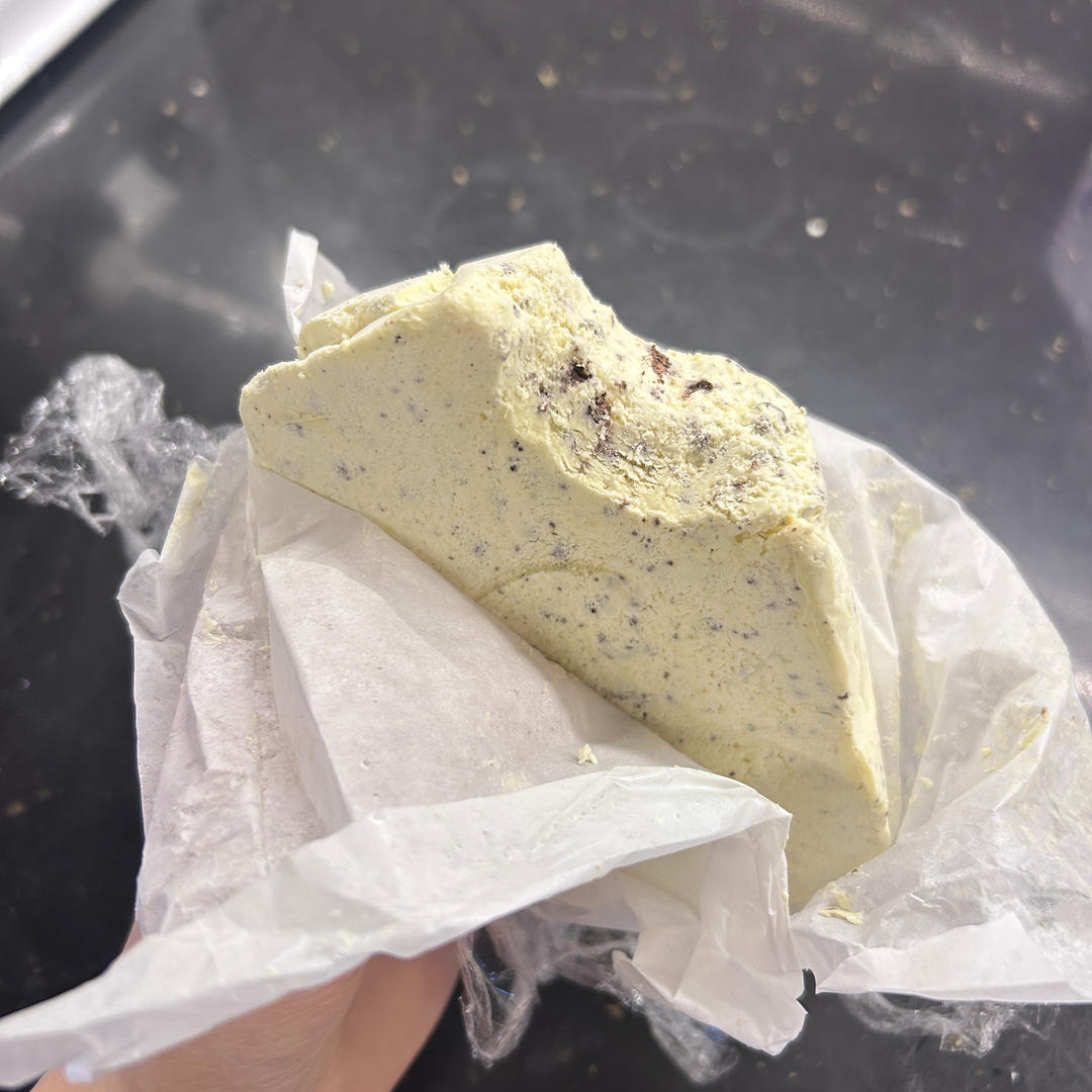 绝对无冰渣的最好吃的巧克力朗姆冰淇淋（纯手工）