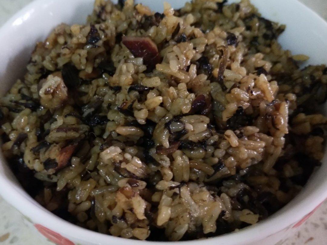 梅干菜香肠焖饭（电饭煲）
