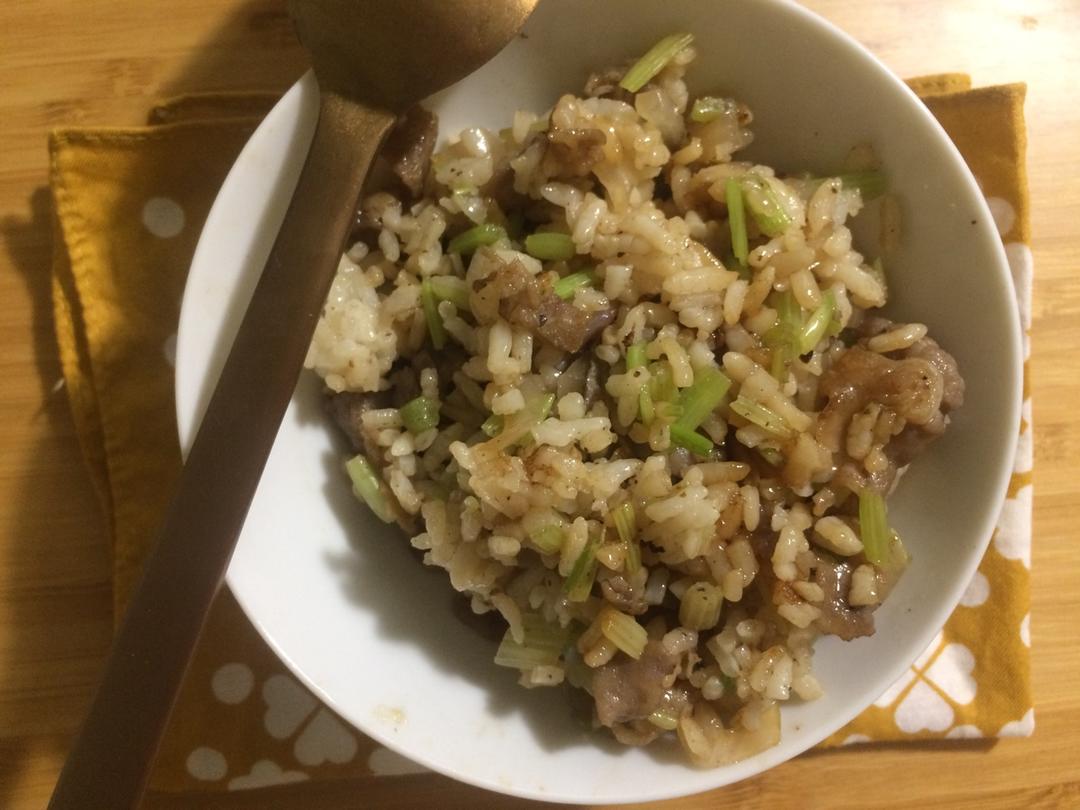 蒜香牛肉炒饭