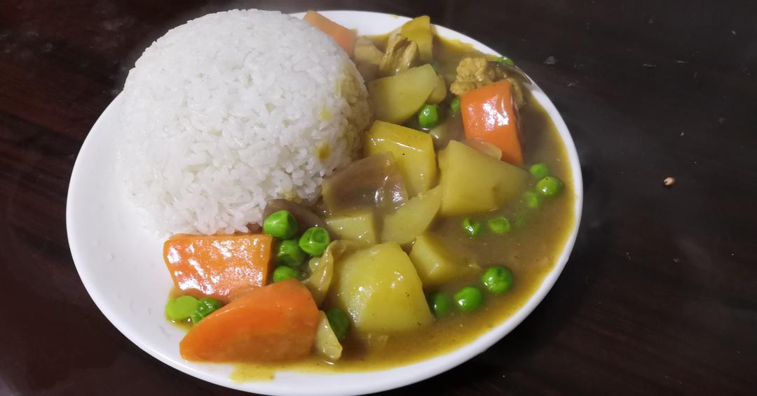 咖喱鸡肉饭