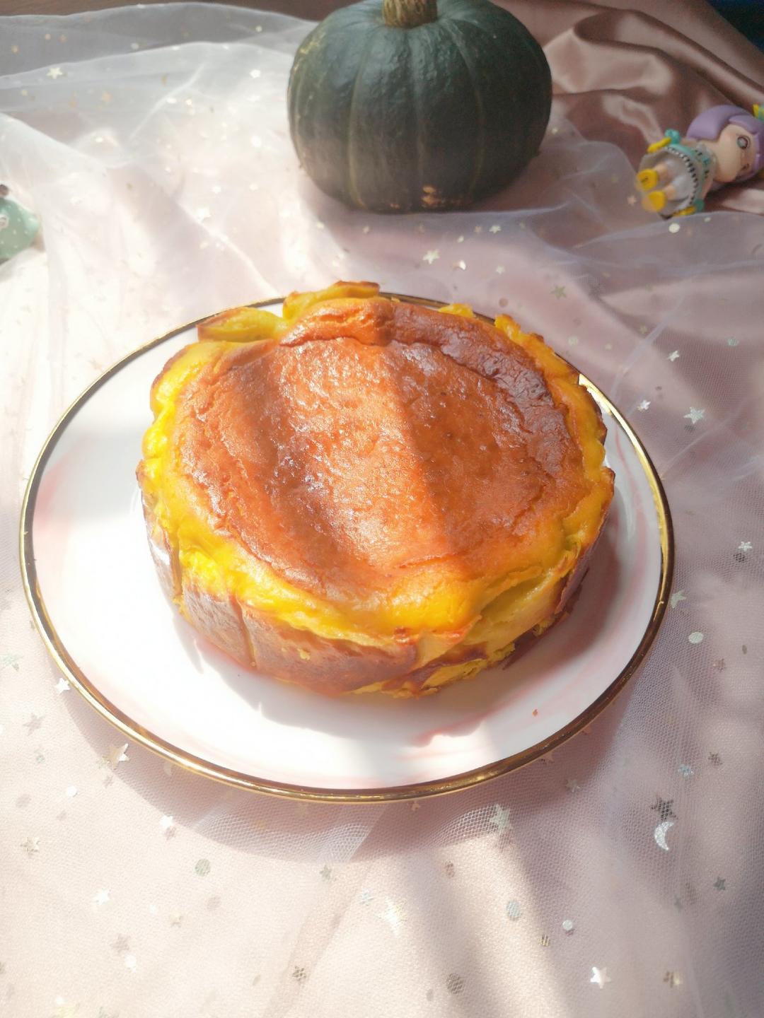 南瓜栗子巴斯克蛋糕