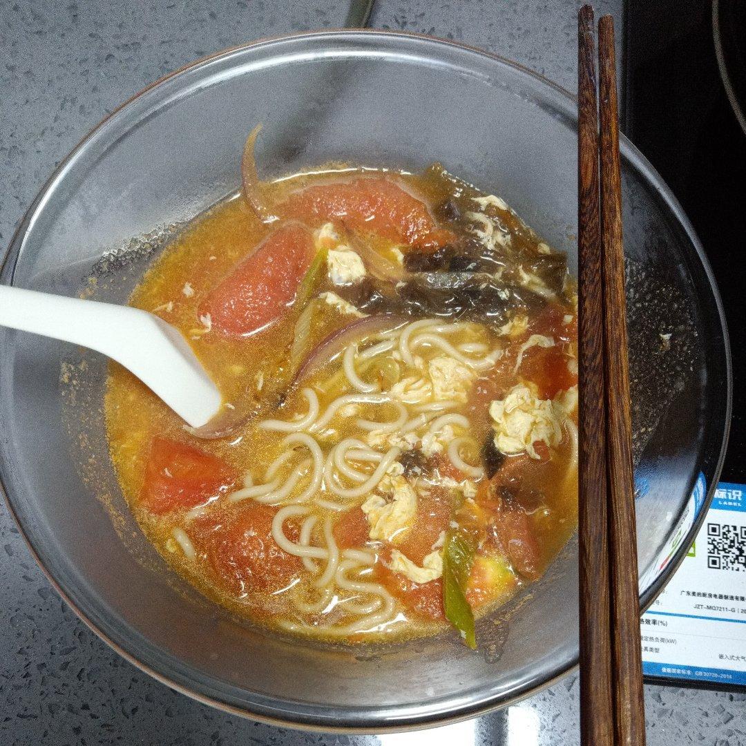 西红柿鸡蛋面