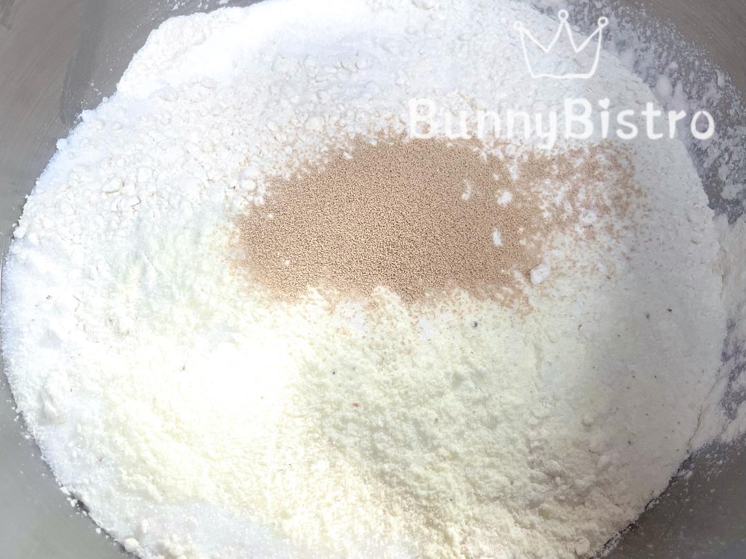 纯奶手撕吐司的做法 步骤1