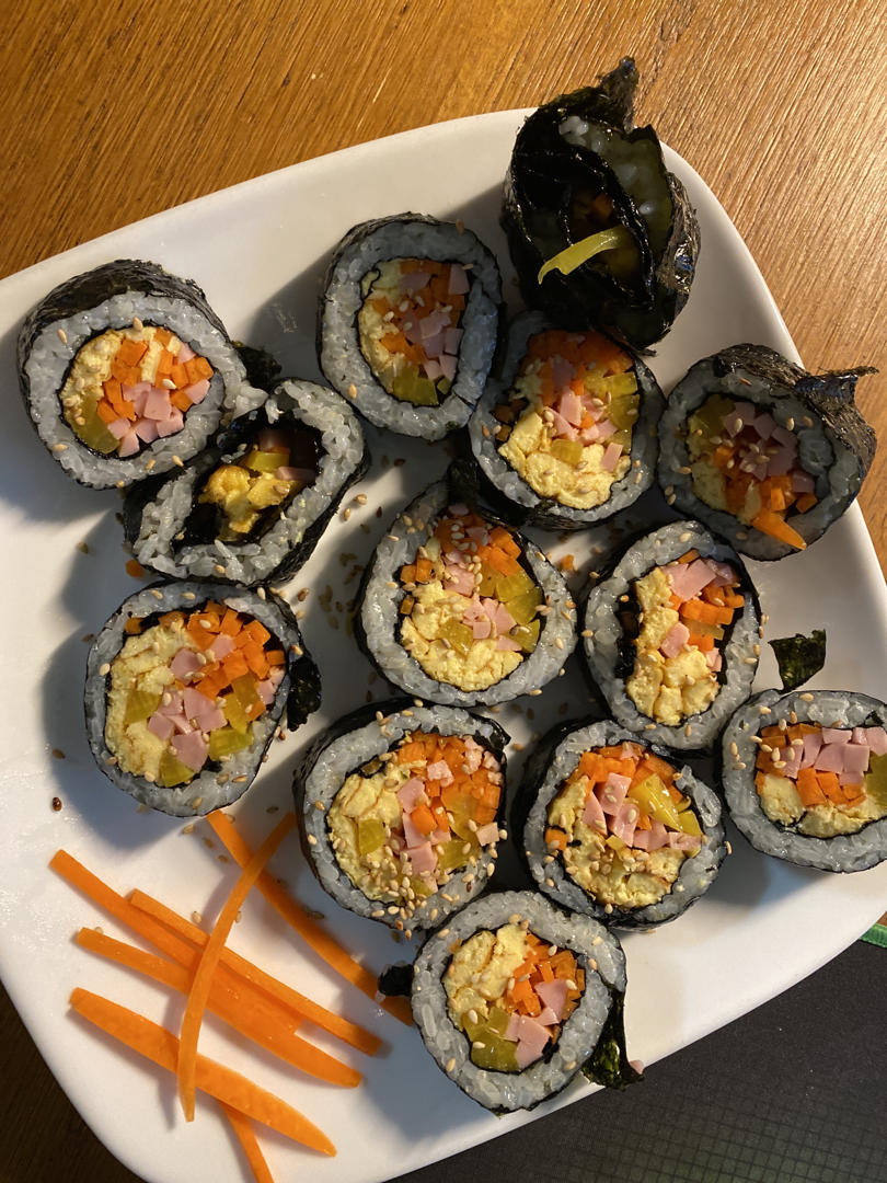 高颜值的紫菜包饭